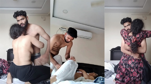 Delhi Cheater Bhabhi Affair – Fucking By Son Teacher